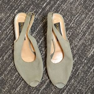 Donna Karan olive sling back kitten heels 9